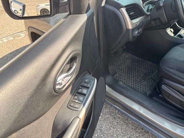 2017 Jeep Cherokee Latitude