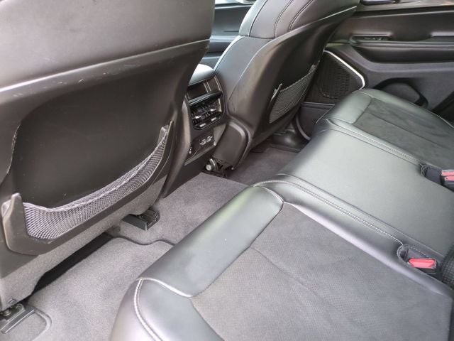 2022 Jeep Grand Cherokee Altitude