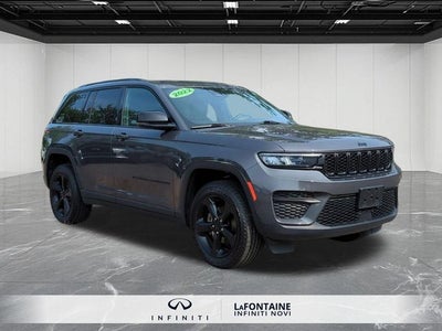 2022 Jeep Grand Cherokee Altitude
