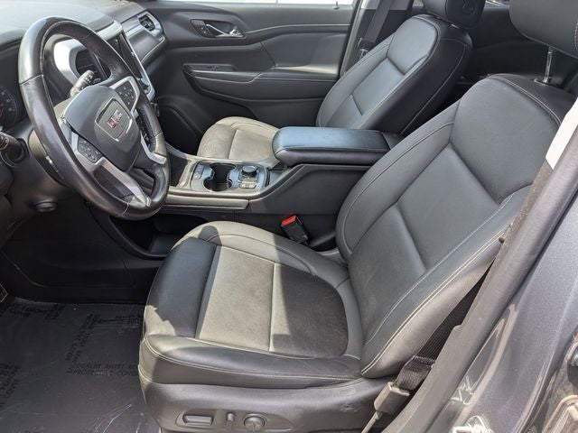2022 GMC Acadia SLT