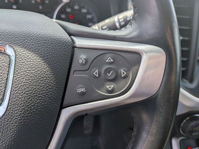 2022 GMC Acadia SLT