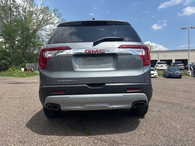2022 GMC Acadia SLT