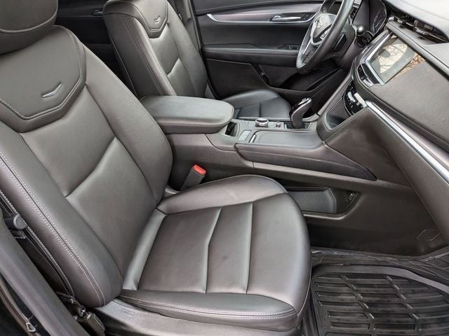 2024 Cadillac XT5 Luxury