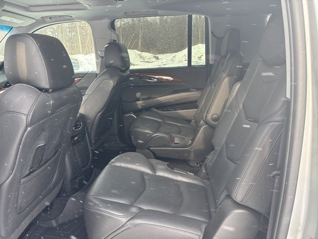 2016 Cadillac Escalade ESV Luxury