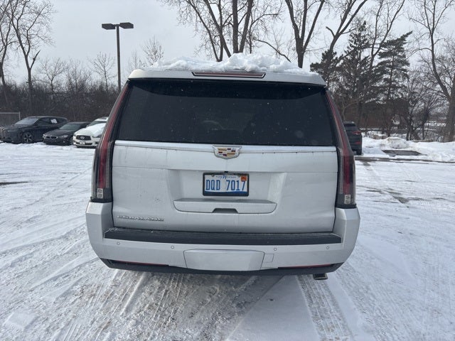 2016 Cadillac Escalade ESV Luxury