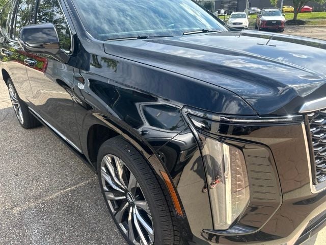 2025 Cadillac Escalade Premium Luxury
