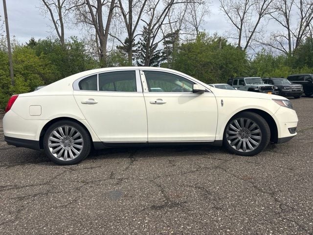 2013 Lincoln MKS Base