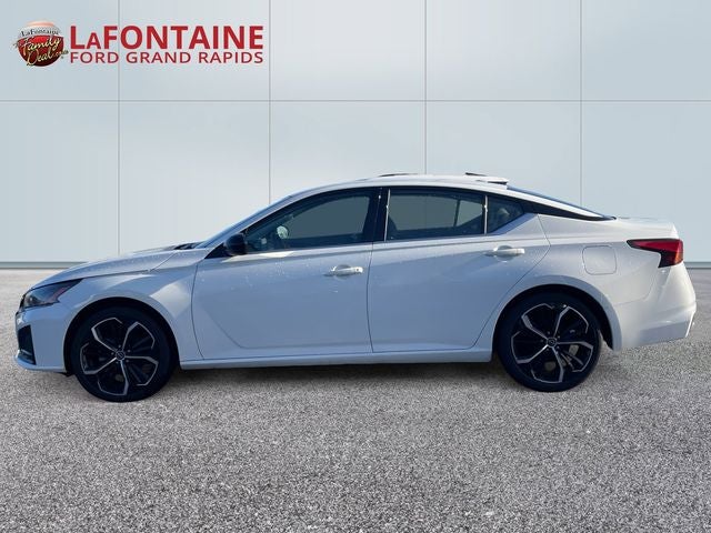 2025 Nissan Altima 2.5 SR