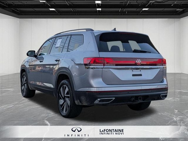 2025 Volkswagen Atlas 2.0T SE w/Technology