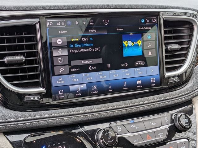 2024 Chrysler Pacifica Limited
