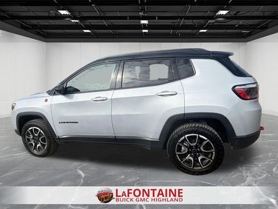 2025 Jeep Compass Trailhawk