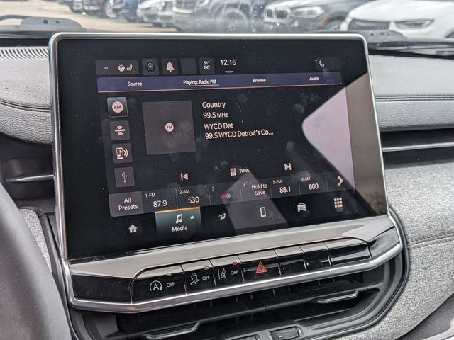 2023 Jeep Compass Latitude Lux
