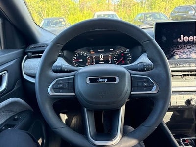 2023 Jeep Compass Latitude Lux