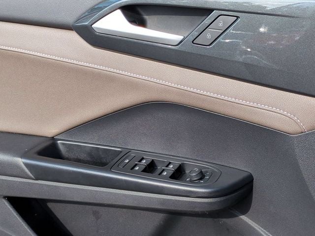 2022 Volkswagen Taos 1.5T SEL