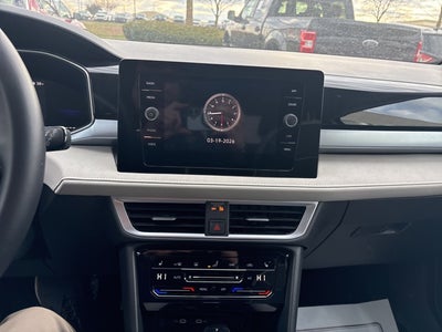 2025 Volkswagen Taos 1.5T SE