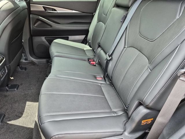 2027 INFINITI QX60 PURE
