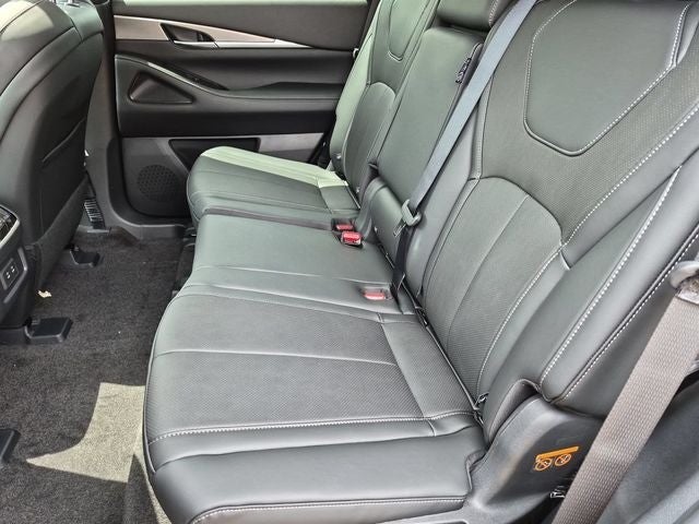 2027 INFINITI QX60 PURE