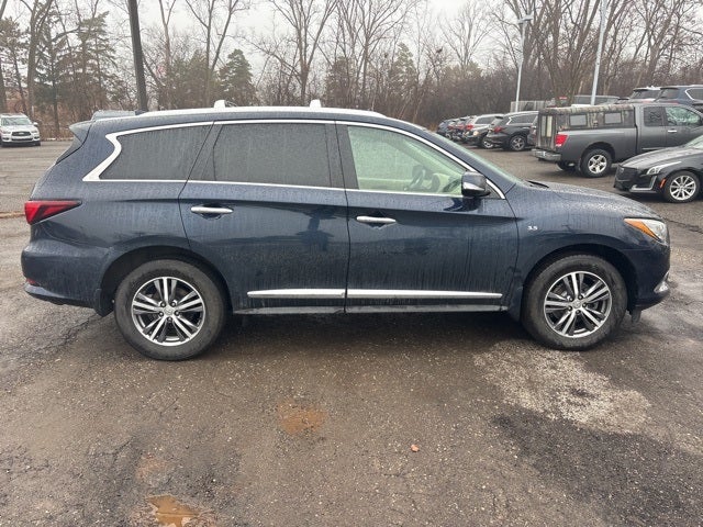 2019 INFINITI QX60 LUXE
