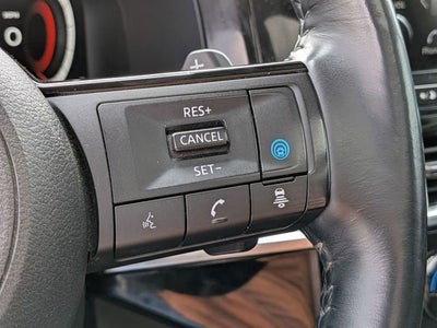 2023 Nissan Pathfinder Platinum
