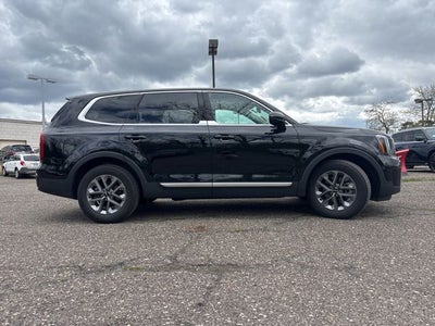 2023 Kia Telluride LX