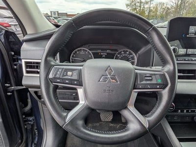 2024 Mitsubishi Outlander SE Black Edition