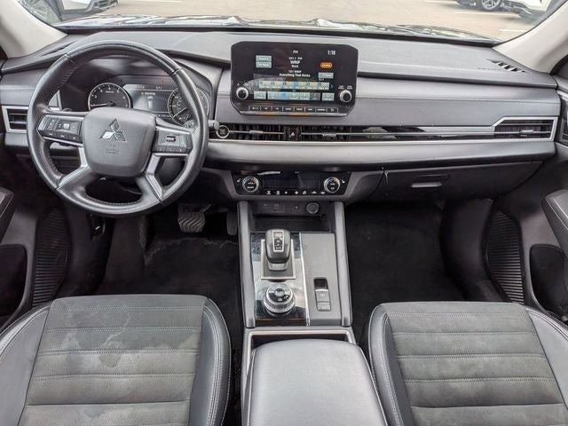 2024 Mitsubishi Outlander SE Black Edition