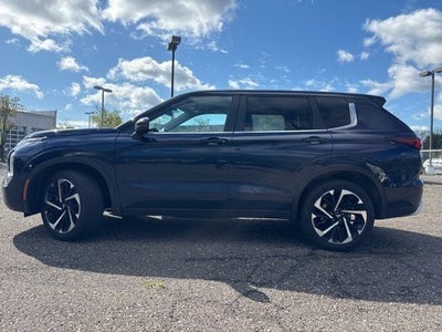 2024 Mitsubishi Outlander SE Black Edition