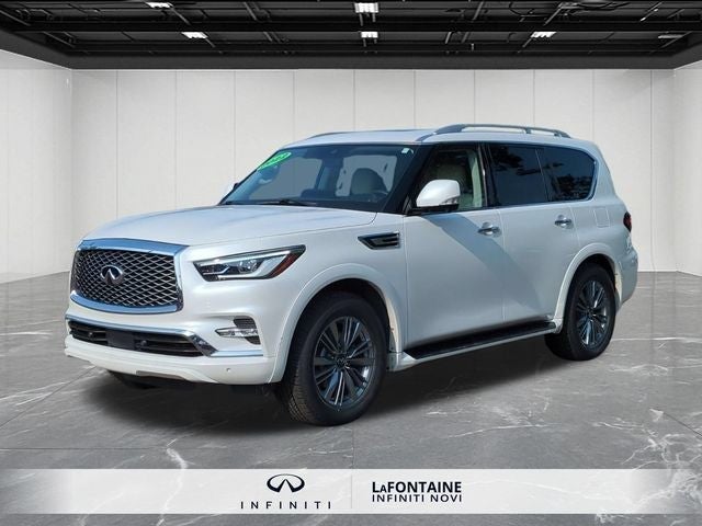 2022 INFINITI QX80 LUXE