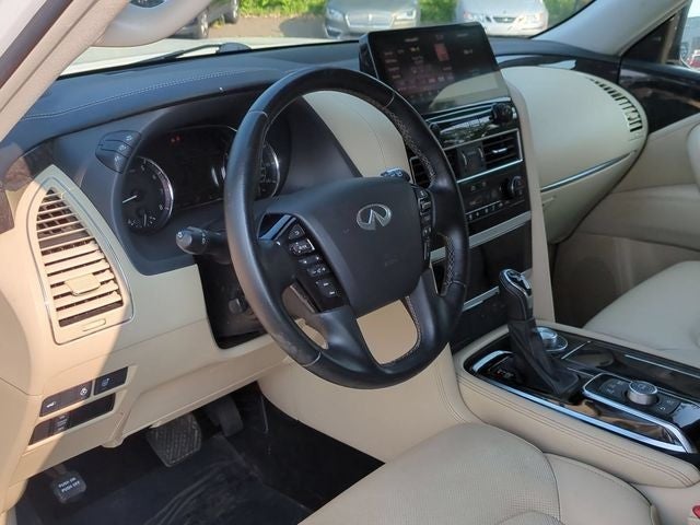 2022 INFINITI QX80 LUXE