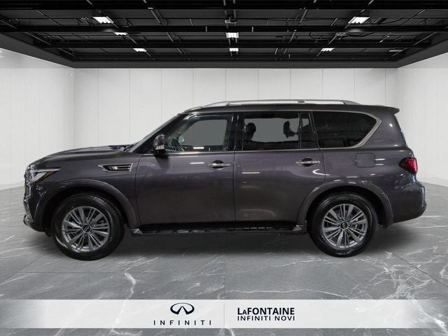 2024 INFINITI QX80 LUXE