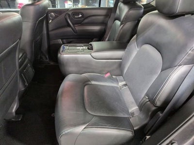 2024 INFINITI QX80 LUXE