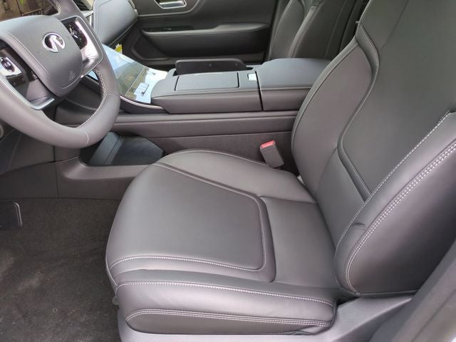 2027 INFINITI QX80 PURE