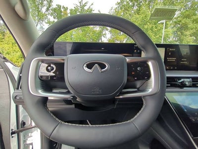 2027 INFINITI QX80 PURE