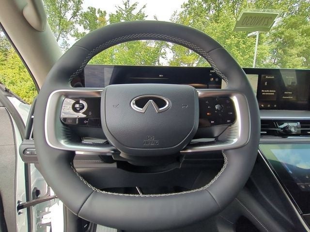 2027 INFINITI QX80 PURE