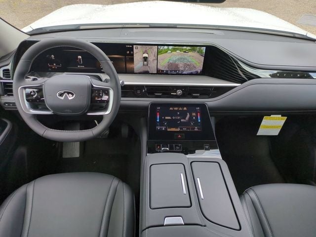 2027 INFINITI QX80 PURE