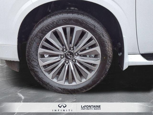 2027 INFINITI QX80 LUXE