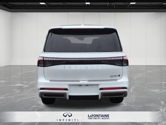 2027 INFINITI QX80 LUXE