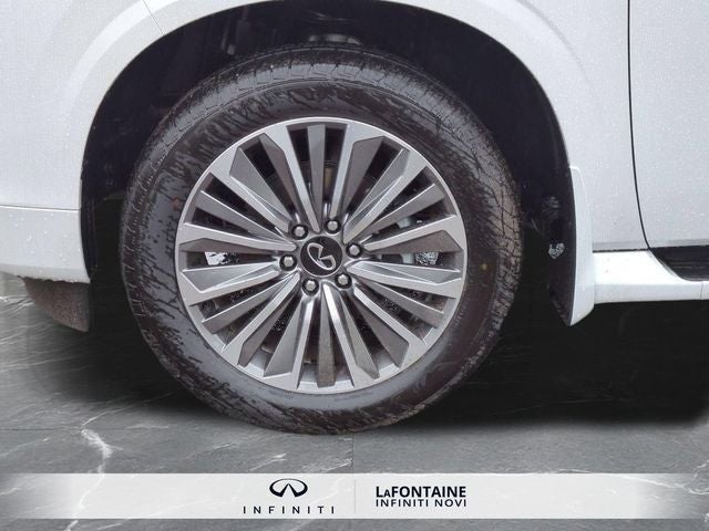 2027 INFINITI QX80 LUXE