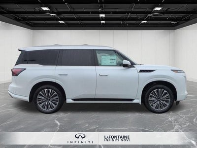 2027 INFINITI QX80 LUXE