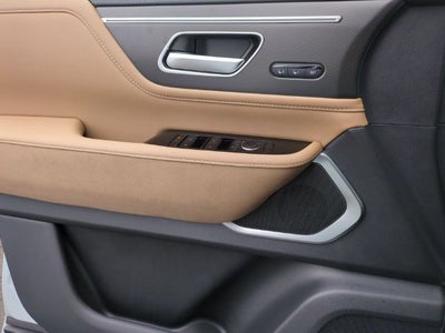 2027 INFINITI QX80 LUXE