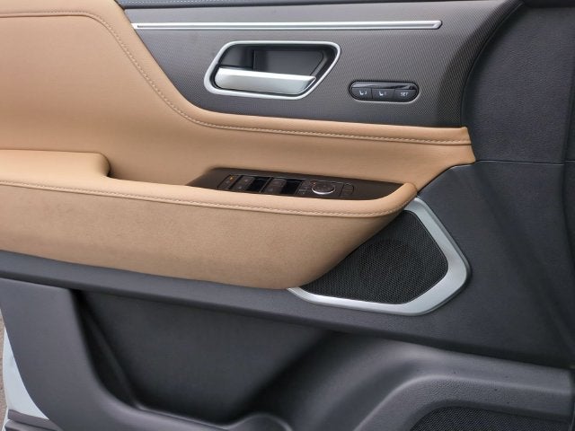 2027 INFINITI QX80 LUXE