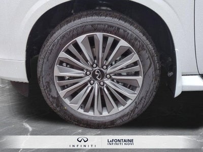 2027 INFINITI QX80 LUXE
