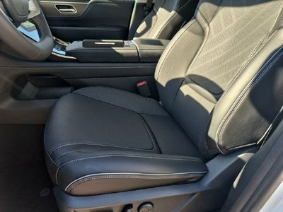 2027 INFINITI QX80 LUXE