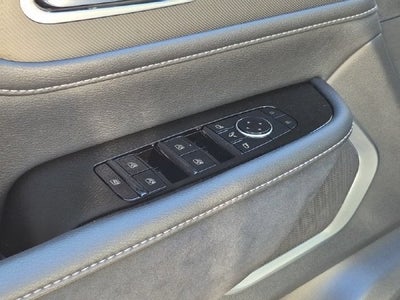 2027 INFINITI QX80 LUXE