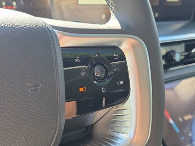 2027 INFINITI QX80 LUXE