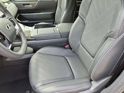 2027 INFINITI QX80 LUXE