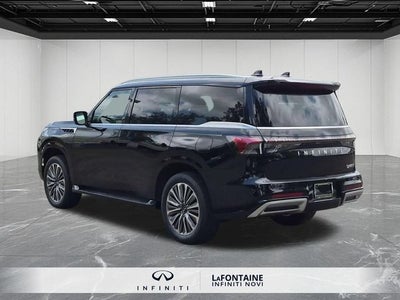2027 INFINITI QX80 LUXE