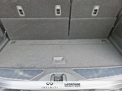 2027 INFINITI QX80 LUXE