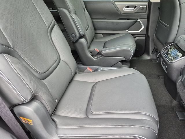 2027 INFINITI QX80 LUXE