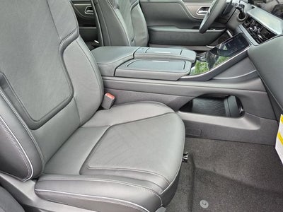 2027 INFINITI QX80 LUXE